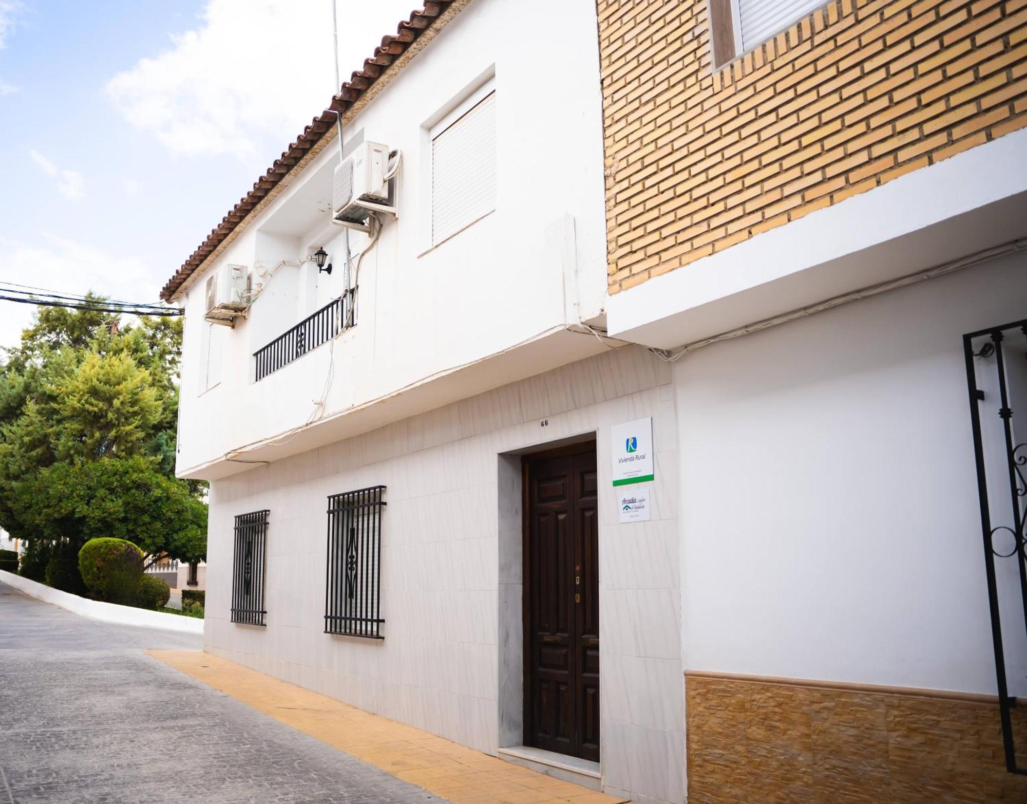 Villa Arcadia Centro De Andalucia Encinas Reales Exterior foto